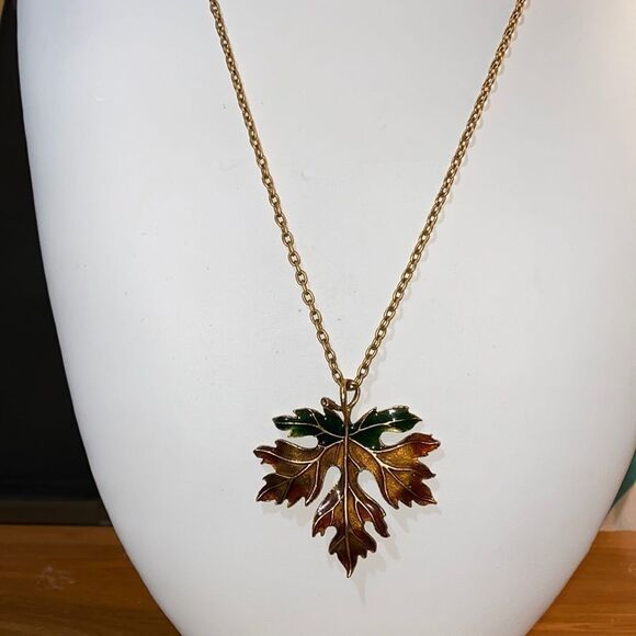 Vintage Green, Gold & Brown Enamel Maple Leaf Pendant Necklace - Picture 2 of 5